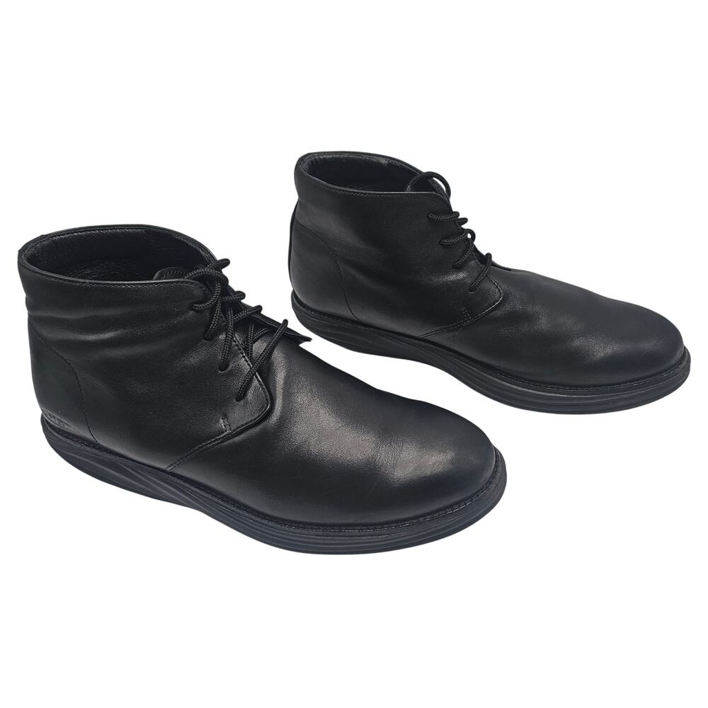 MBT Men's Cambridge Mid Cut Boot in Black with Rocker Bottom EU 42 / US 8-8.5